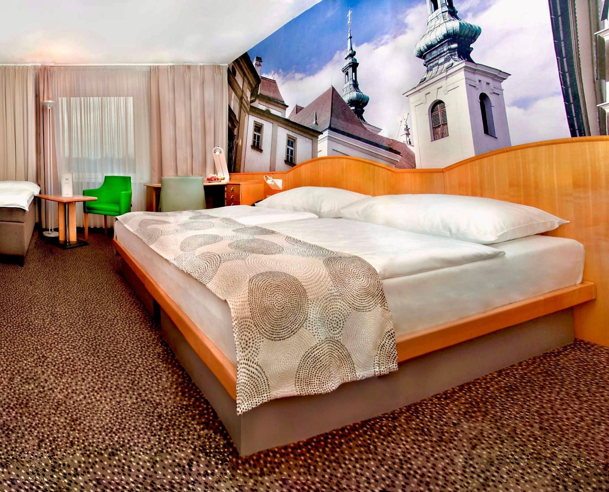 Cosmopolitan Bobycentrum - Czech Leading Hotels เบอร์โน ภายนอก รูปภาพ