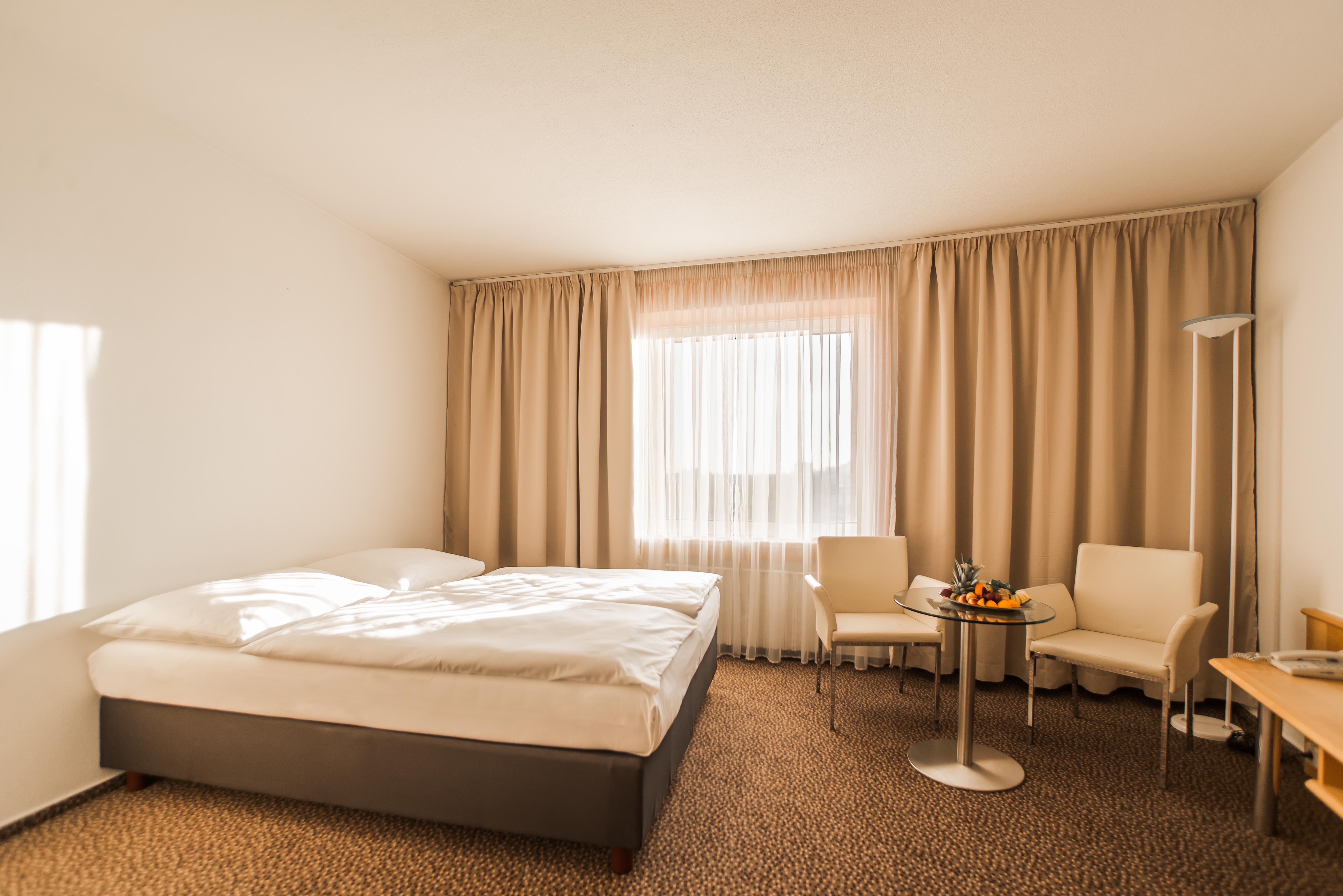 Cosmopolitan Bobycentrum - Czech Leading Hotels เบอร์โน ภายนอก รูปภาพ