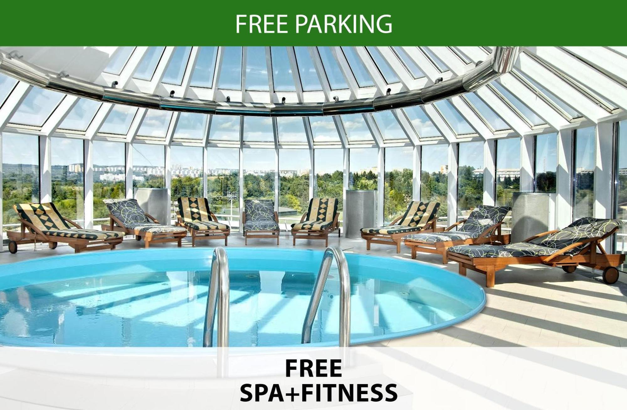 Cosmopolitan Bobycentrum - Czech Leading Hotels เบอร์โน ภายนอก รูปภาพ